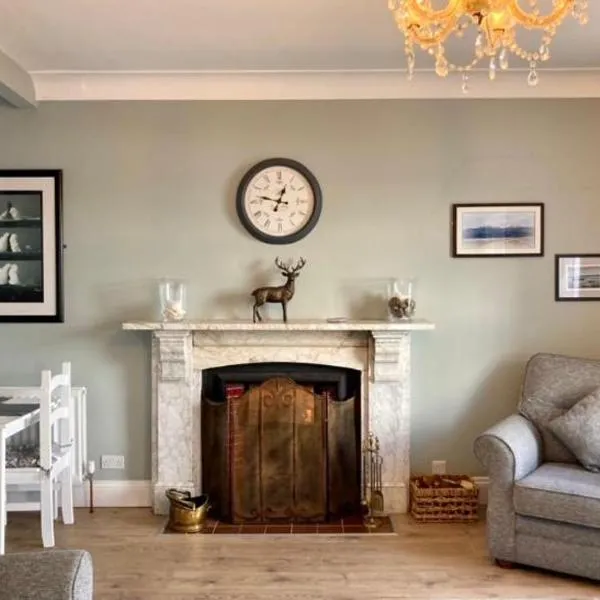 Tonn Ruray Sea View Luxury 2 Bed Apartment, hotel i Dundrum