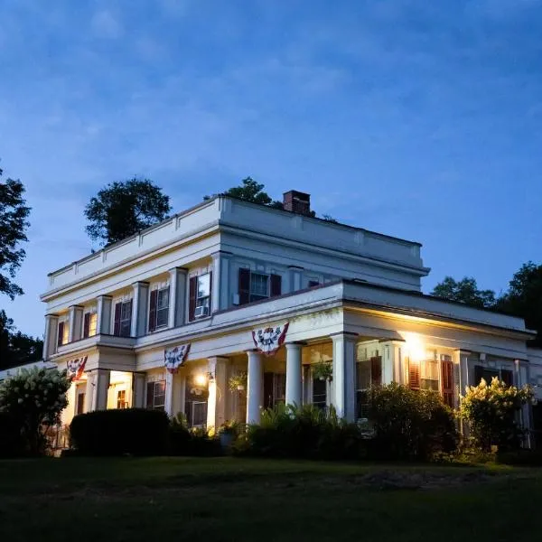 Arlington Inn & Spa, hotel v destinaci Arlington