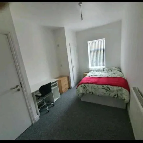 Ensuite Double -bed L4 Burnley City Centre, hotel v destinaci Burnley