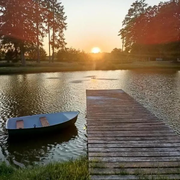 Domek nad stawem, hotel v destinácii Golczewo