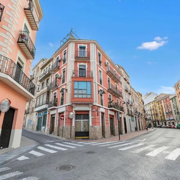 Freshly renovated Old Town Alcoy with AC, hotel v destinácii Alcoy