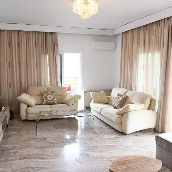 Rhodes Town में, होटल City Center Luxury Spacious apt A&M
