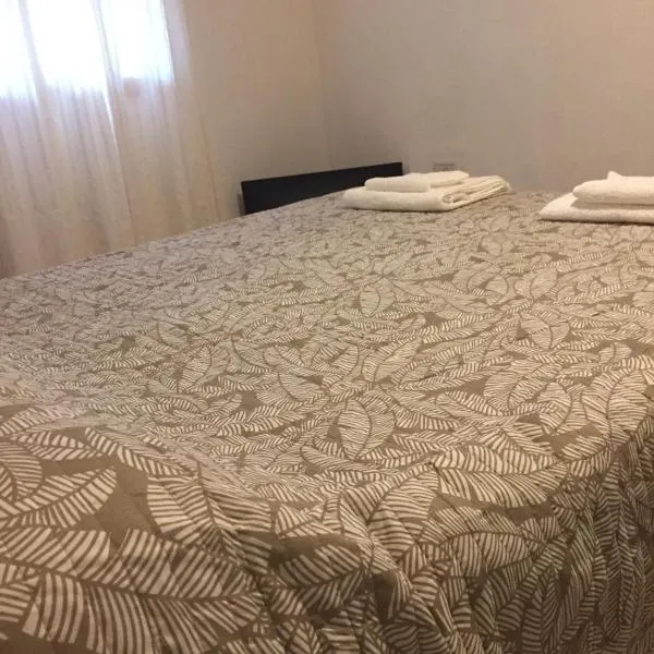 Piedrabuena Yenua, hotel a Comandante Luis Piedra Buena