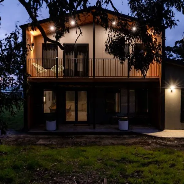 44onRoaring - in the Huon Valley, hotel in Surveyors Bay