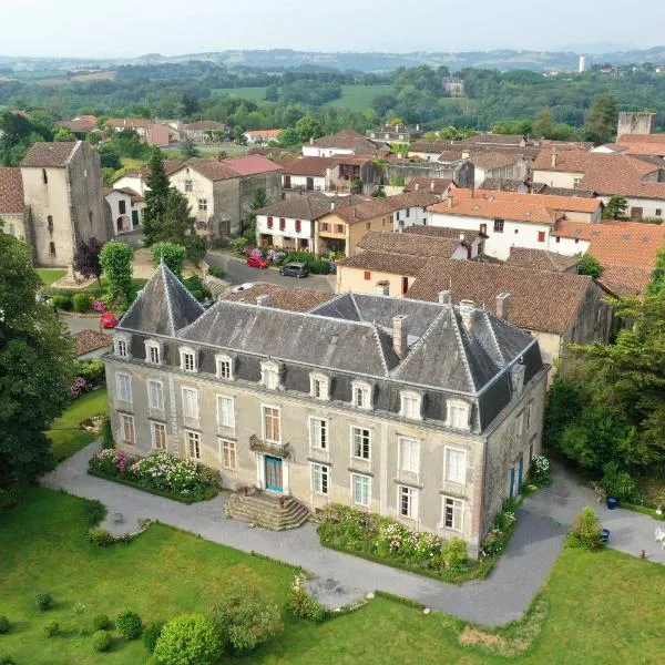 Chateau d'Estrac – hotel w mieście Hastingues