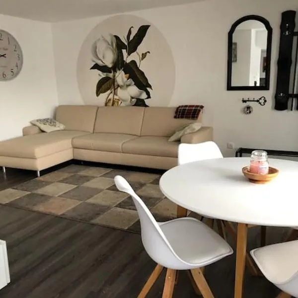 Einliegerwohnung in Gissigheim, hotel v destinaci Königheim