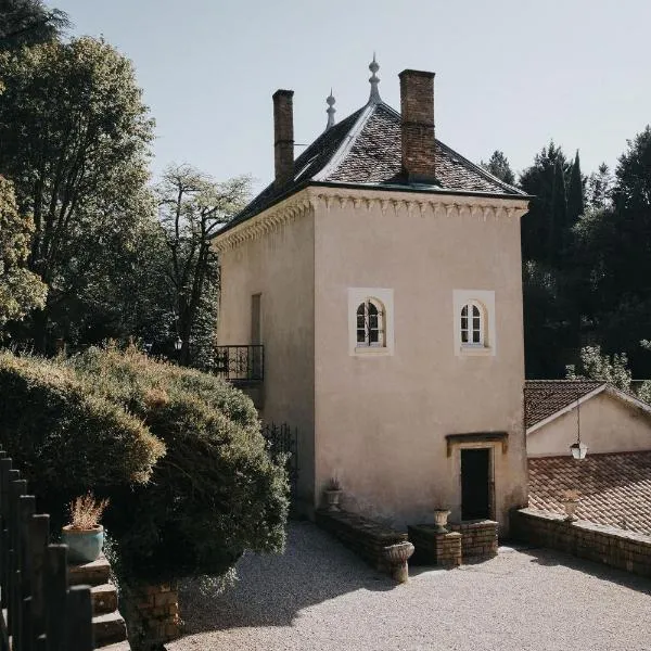 Lyon Country House - Suites & Tour de Garde, hotel v destinácii Caluire-et-Cuire
