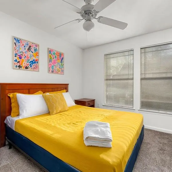 4BD 2 MI to USF Free Pool + 24 Hour Gym, hotel in Tampa