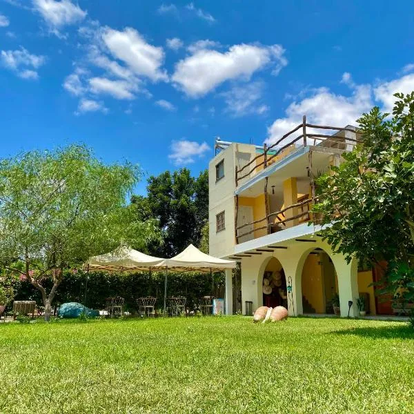 Serenity Lodge, ξενοδοχείο σε Ica