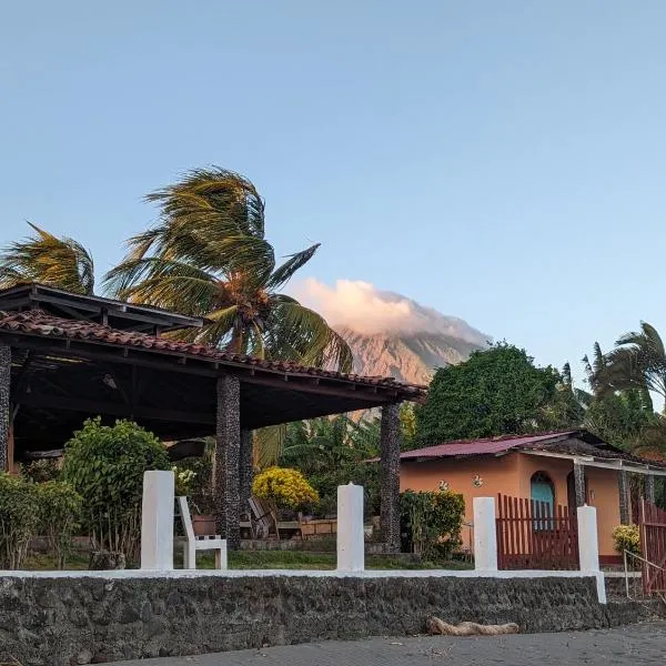 Hotel Playa Santa Martha, hotel in San Jorge