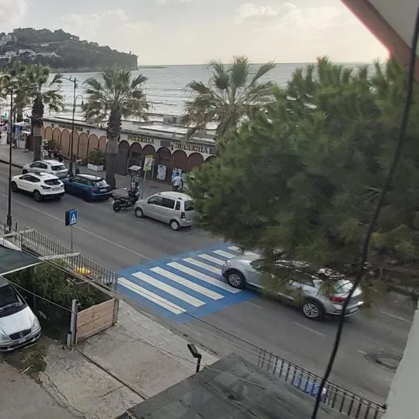 Gialì House, hotel in Agropoli