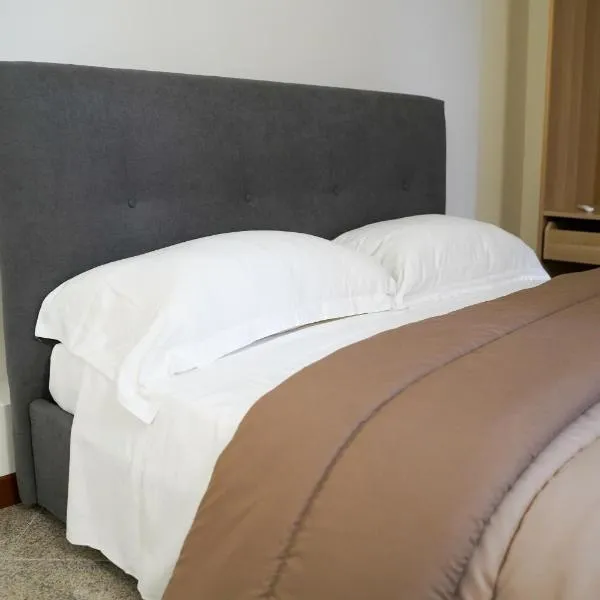 Boccadoro Rooms, hotel en San Zeno