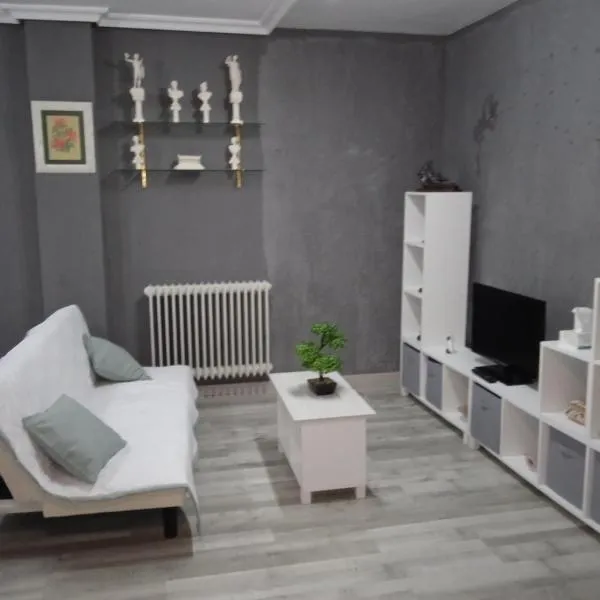 Alojamiento Roma, hotel v destinaci Ciudad-Rodrigo