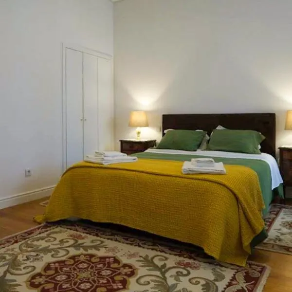 Casa Velha Guesthouse, hotel in Porto