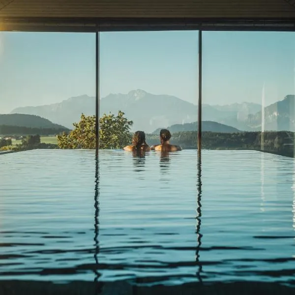 Romantik Spa Hotel Elixhauser Wirt, hotell i Henndorf am Wallersee