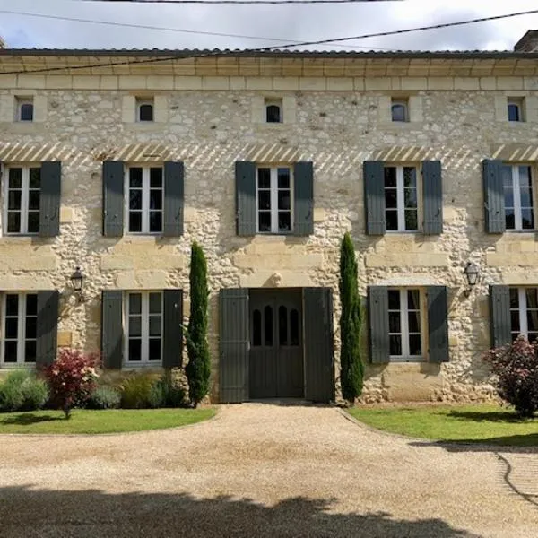 Domaine des Monges, hotel in Saint-Seurin-de-Prats