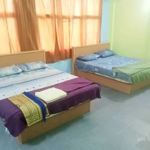 OYO 90471 Hotel Tepoh โรงแรมในKampong Tuan Mandak