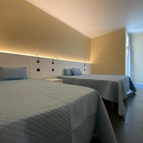 White Pico Lodge, hotel u gradu 'São Roque do Pico'