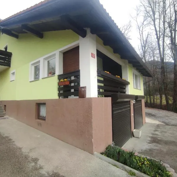 APARTMA ZADNIKAR, hôtel à Zgornje Jezersko