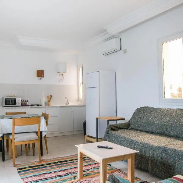 CoZi Coliving Djerba, hotel v destinaci Mezraya