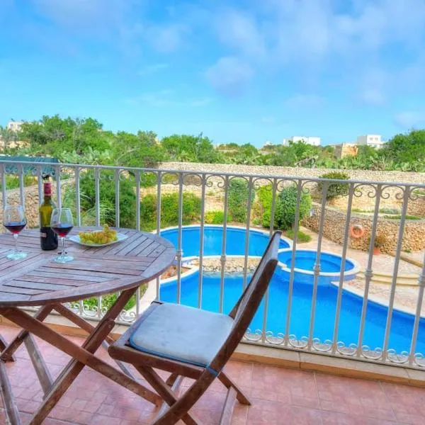 A lovely 3BR spacious home with Access to POOL by 360 Estates, hotel di Qala