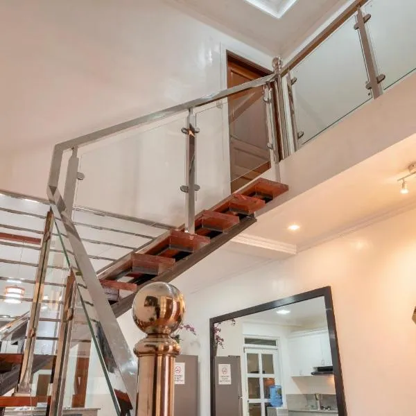Strata Homestay- Luxurious 2- Storey Townhouse, hotel v destinaci Baguio