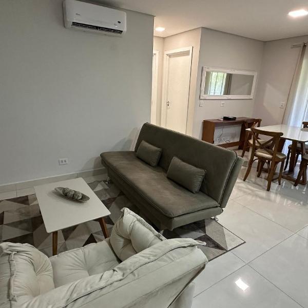 Apt com Suíte em Foz - Garagem