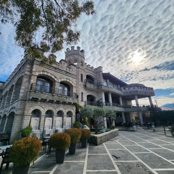 DIMAL CASTLE，Kuçovë的飯店