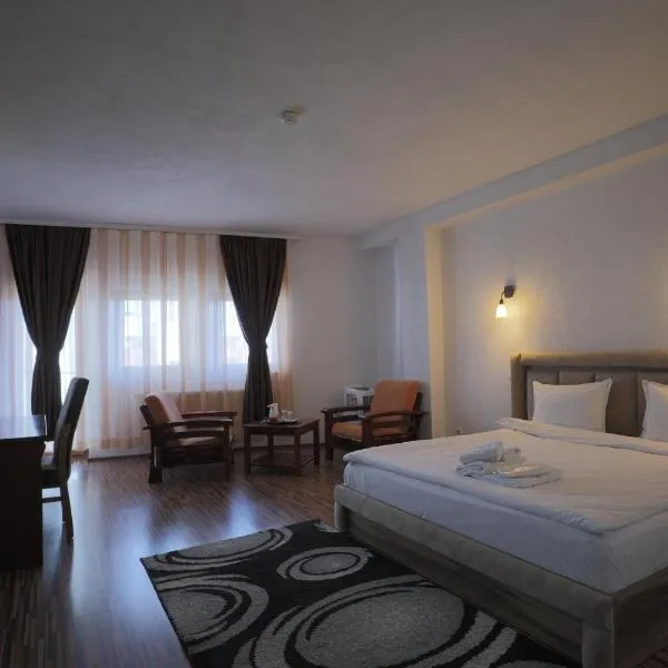 Hotel Denis & SPA, hotel v mestu Pristina