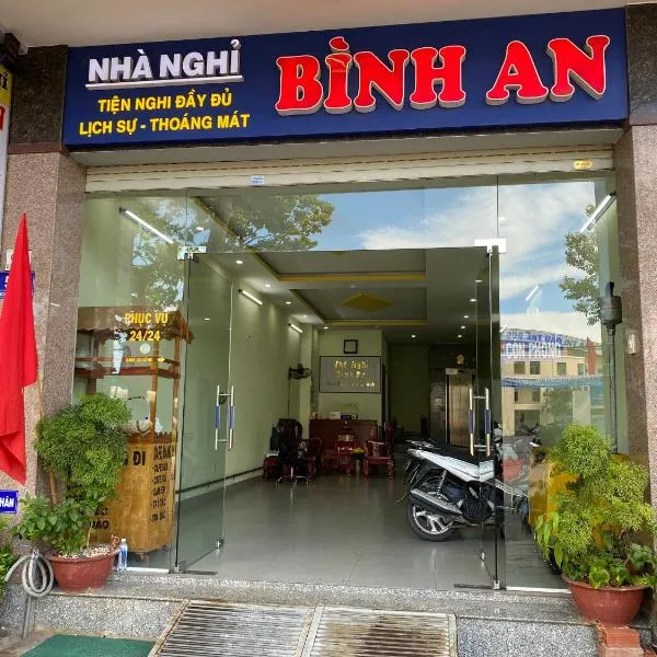 Hotel Bình An, hotell i Cac Lo