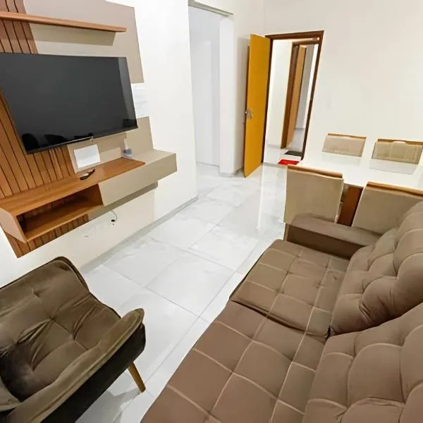 104 - Apartamento Completo para até 7 Hóspedes, hotelli kohteessa Patos de Minas