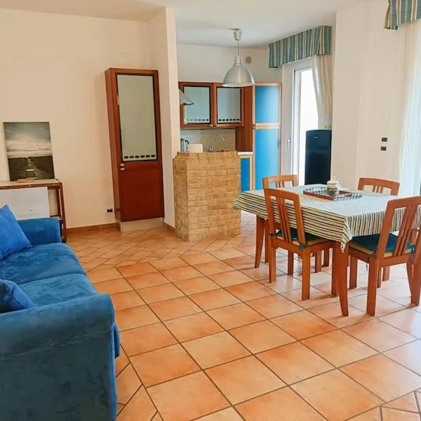 Casa Grottammare-Sea Relax Holiday Home-, hotel in Grottammare