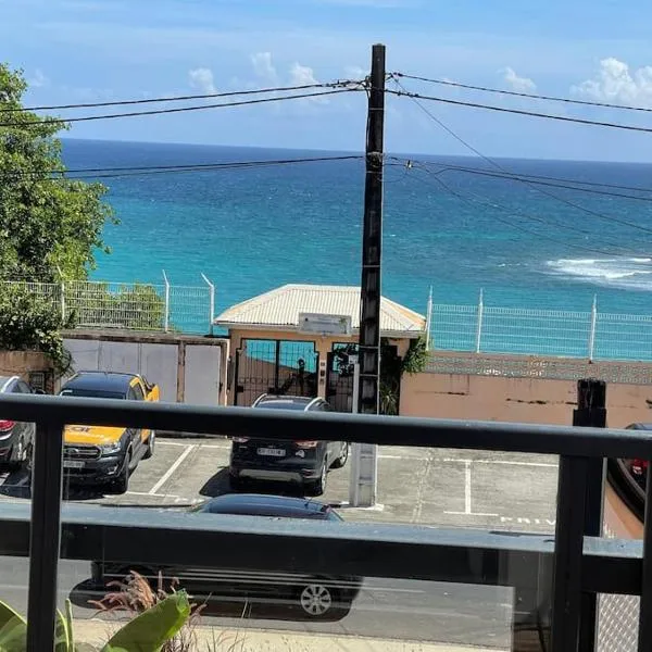 Le 136 Belle Vue, hotel v destinaci Le Gosier