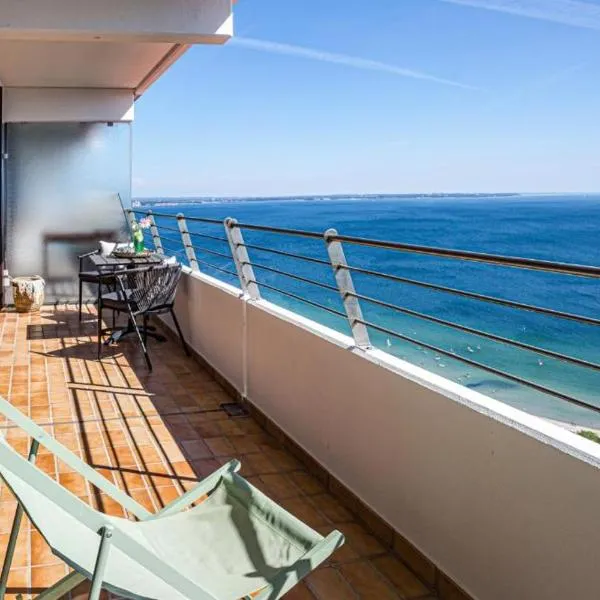 Premium Ferienwohnung mit Meerblick, hotel in Timmendorfer Strand