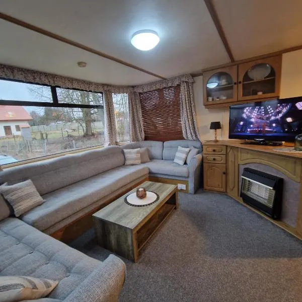 U EGONA, готель у місті Wejsuny