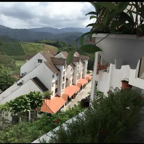 Viesnīca Bukit Tinggi Fuchsia Hillhomes pilsētā Bukittingi