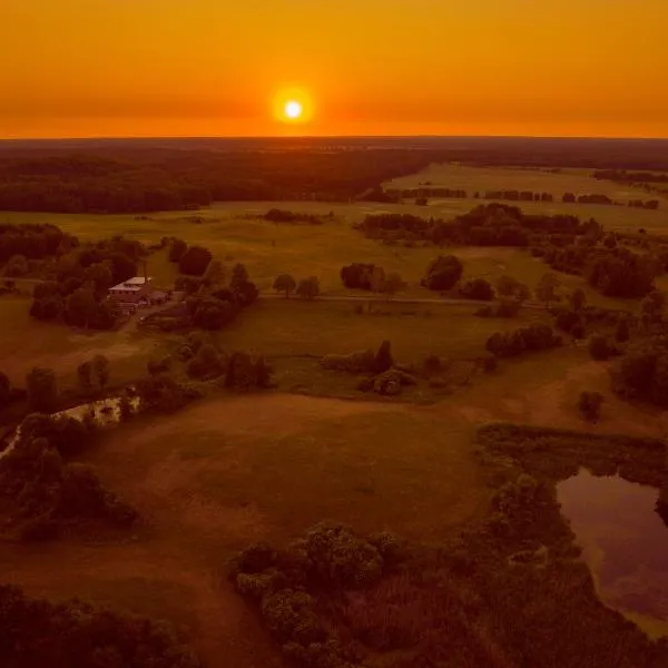 CAMP Agroturystyka Gorzelnia Gwieździn, hotell i Przechlewo