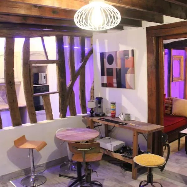 Golf&Love in Normandy – hotel w mieście Sainte-Opportune-du-Bosc
