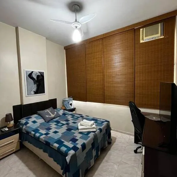 Apartamento, praia e streaming - 100m da orla de Copacabana