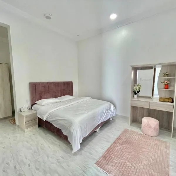 AL Rabie Villa, Nizwa Grand Mall, hotel v destinaci Firq