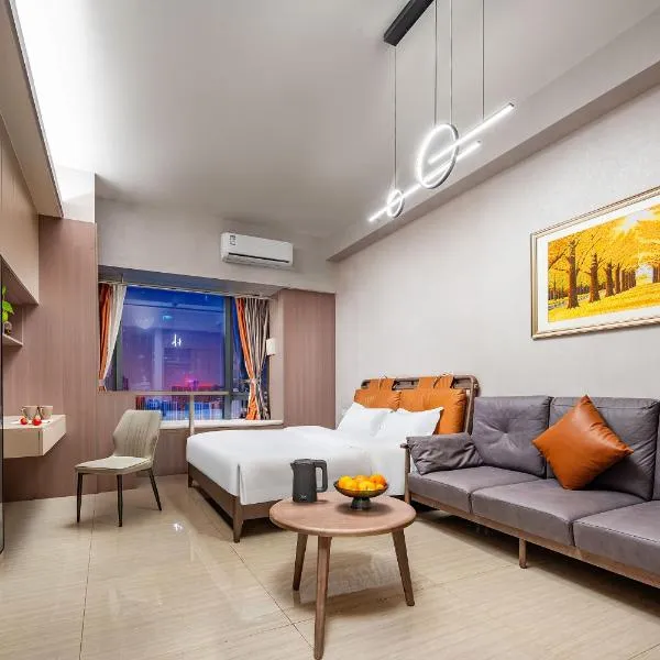 Orange Apartments, hotel in Chengdu