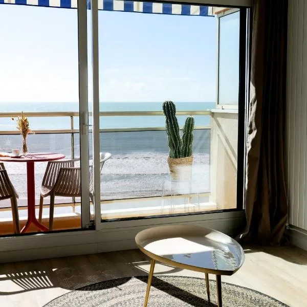 Appartement refait à neuf - Superbe vue Grande Plage des Sables - 2 pers, ξενοδοχείο σε Les Sables-dʼOlonne
