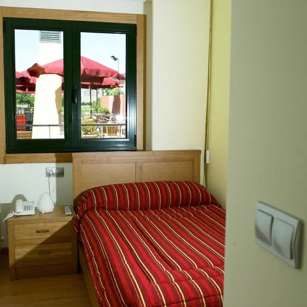 Pensión Pousada Chiquitin, hotel v destinaci Melide
