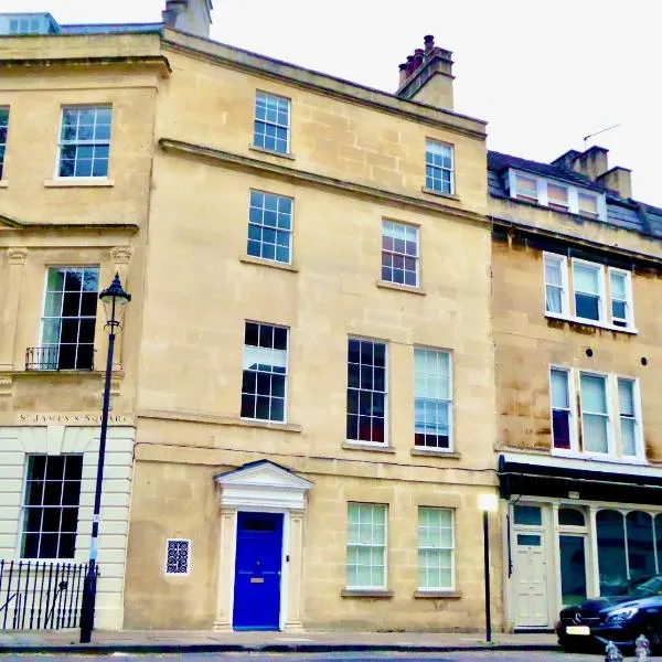 Beautiful Georgian TownHouse + opt parking, hotel din Bath