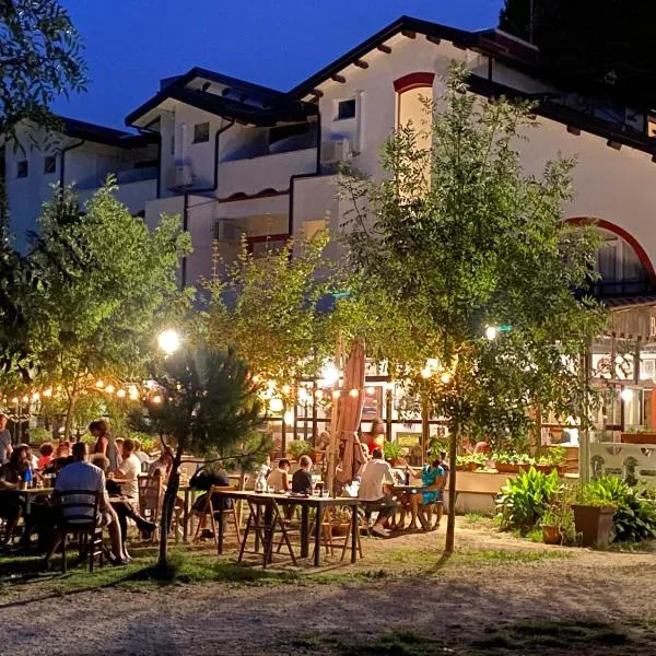 La Villa, hotel v destinaci Cervia