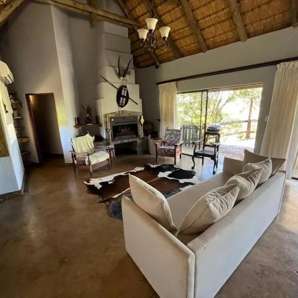 Mpofu Lodge, hotel in Bergview