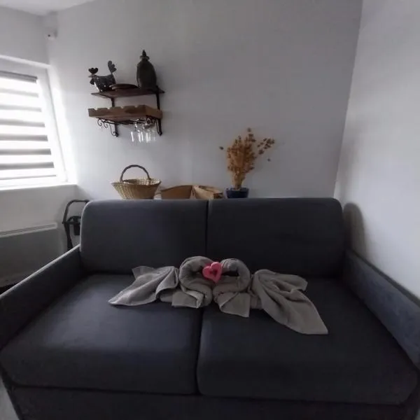 Le petit nid de Muzy, hotel em Muzy