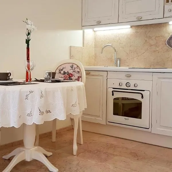 Apartments on Kirova, khách sạn ở Dnipro