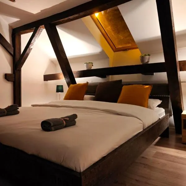 DáMa Apartments, hotel in Eger