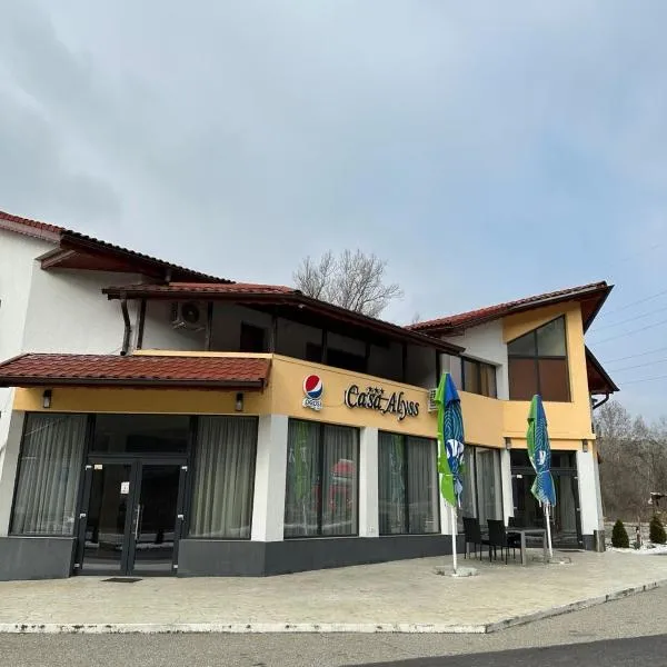 Casa Alyss, hotel v destinaci Şimian